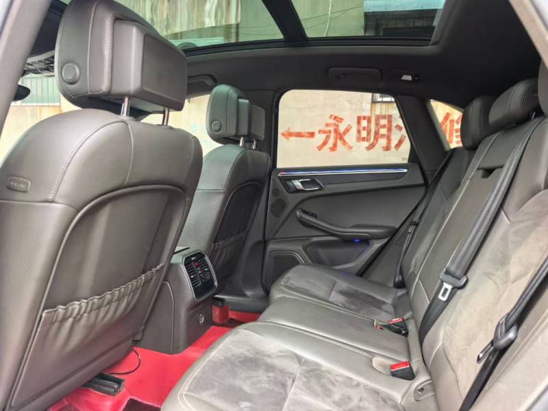 抵押车图片