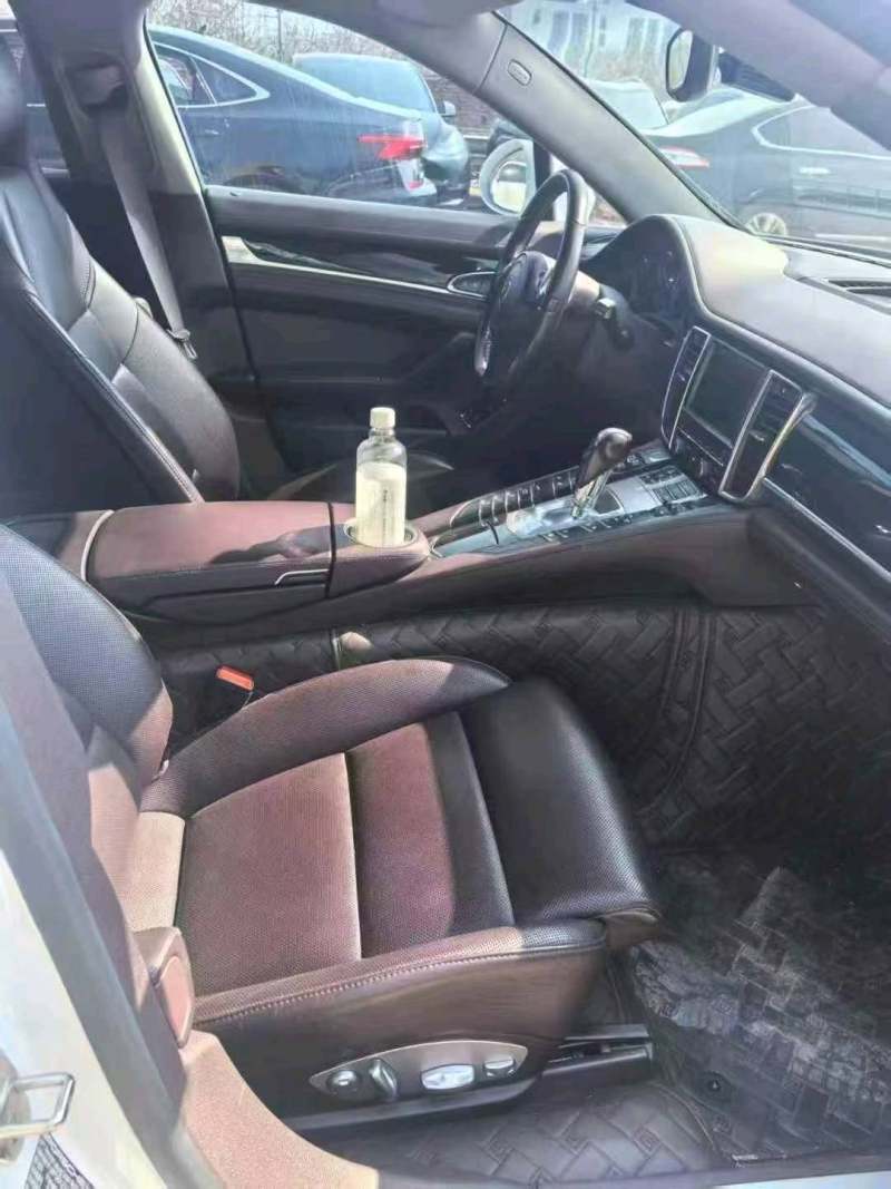 抵押车图片