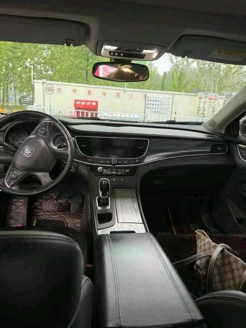 抵押车图片