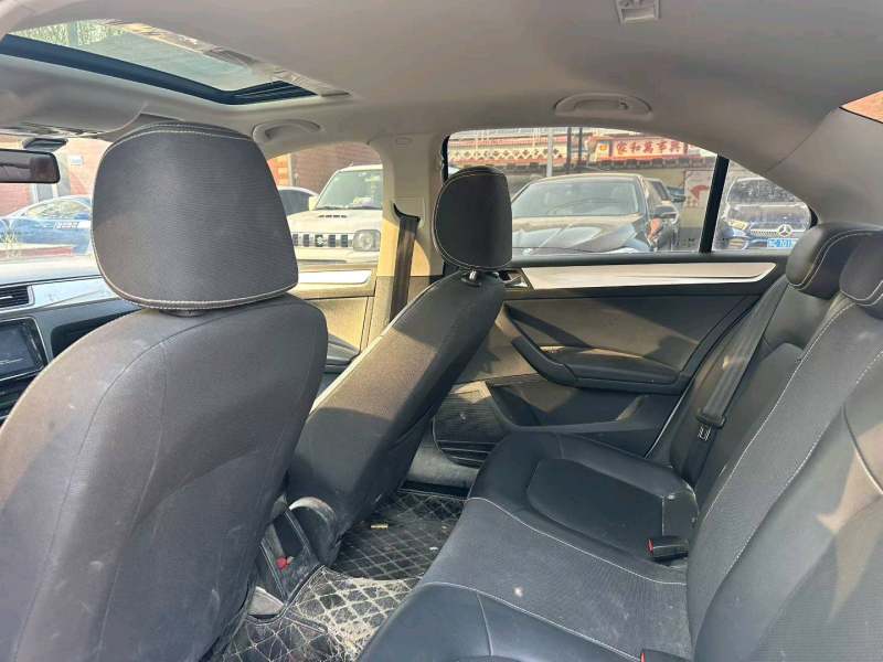 抵押车图片